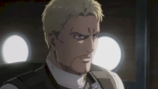 Reiner Braun de Attack on Titan antes de se transformar no Titã Blindado (MAPPA)