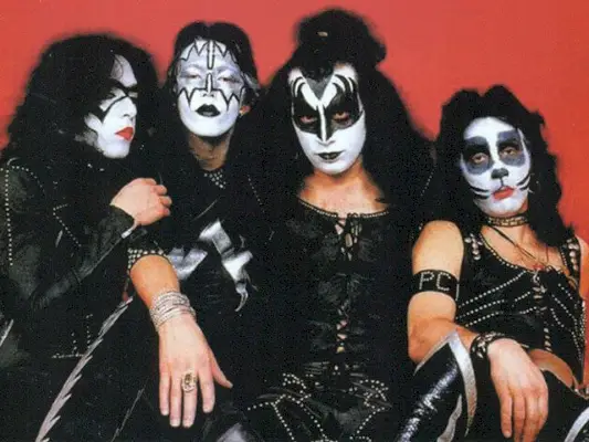 Фото групи Kiss 1974.webp