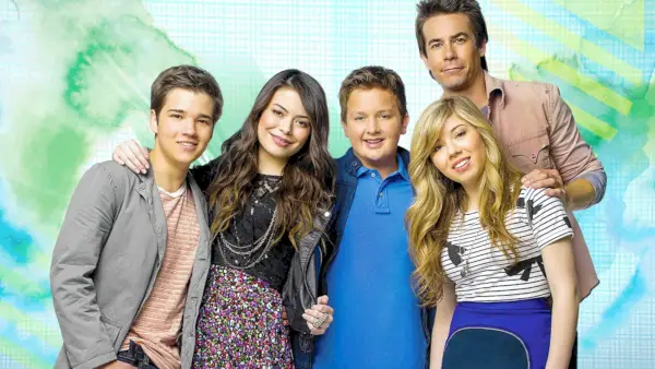 「iCarly」のシーズン 3 ～ 5 はいつ Netflix で配信されますか?