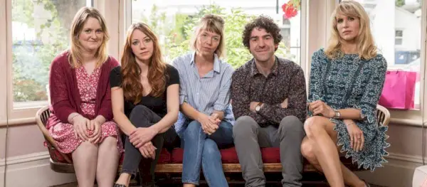 Motherland sesong 2 Ny på Netflix Storbritannia mai 2021