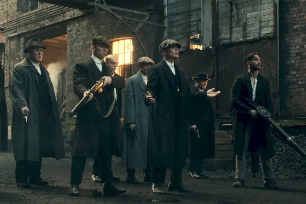 Peaky Blinders najlepšie dobové drámy na Netflixe v roku 2024