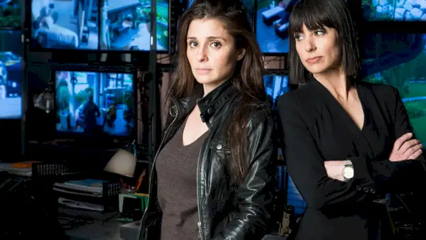 Netflix regala tutte e quattro le stagioni di 'UnREAL', in uscita nell'agosto 2024