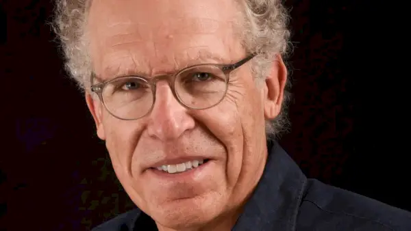 Carlton Cuse.webp