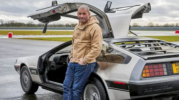 Top Gear 31 sezonas Chris Martin.webp