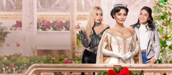 أفلام Netflix القادمة في عيد الميلاد 2021 The Princess Switch 3