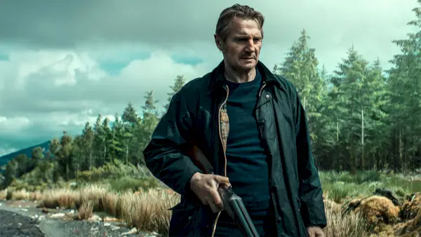 ‘In The Land of Saints and Sinners’, estrelado por Liam Neeson, confirma data de lançamento da Netflix no Reino Unido