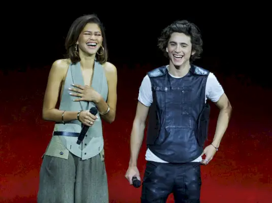 Zendaya Timotée Chalamet Dune.webp