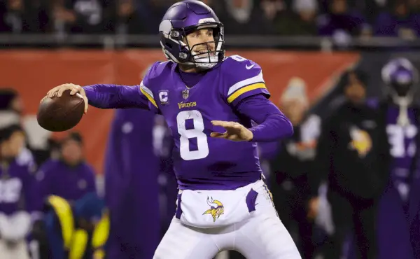 Gettyimages Kirk CousinsNetflix Qb