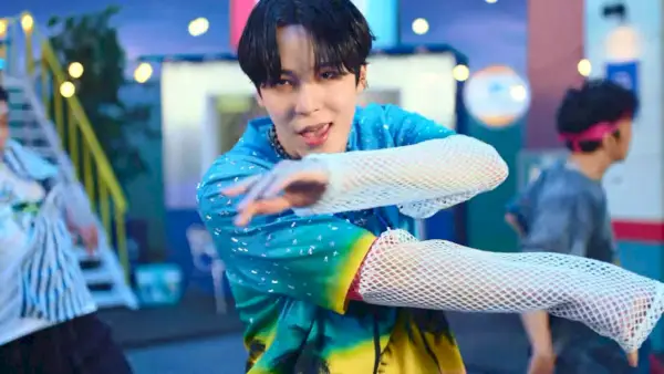 Yunho ATEEZ:stä vuonna