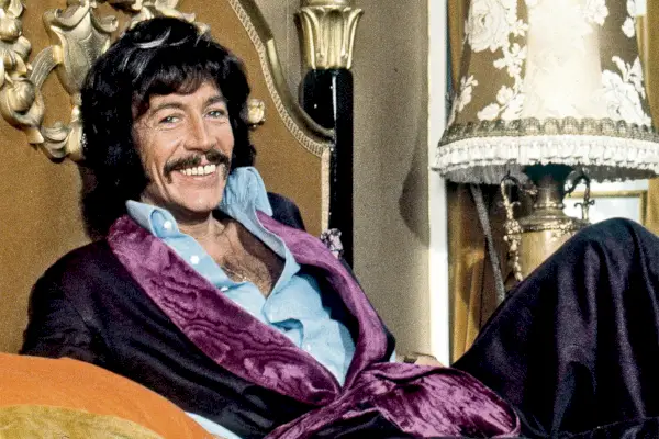 Peter Wyngarde da