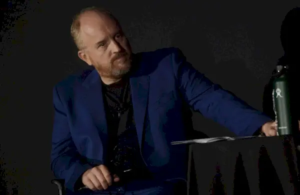 Louis C.K. Je to jen nejnovější důkaz toho, že ‚zrušit kulturu‘ není skutečná