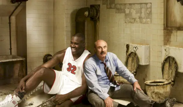 Dr. Phil y Shaq en Scary Movie 4