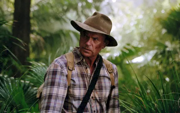 Sam Neill dans Jurassic Park III (Universel)