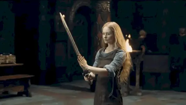 Miranda Otto kot Eowyn v Gospodarju prstanov