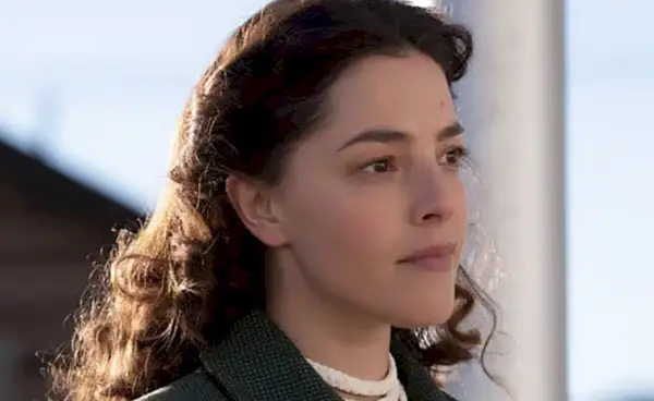 Olivia Thirlby as Lilli Hornig in oppenheimer