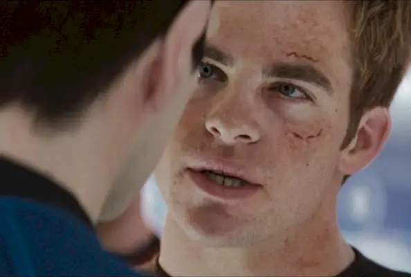 Chris Pine Kirk kapitány szerepében 2009-ben