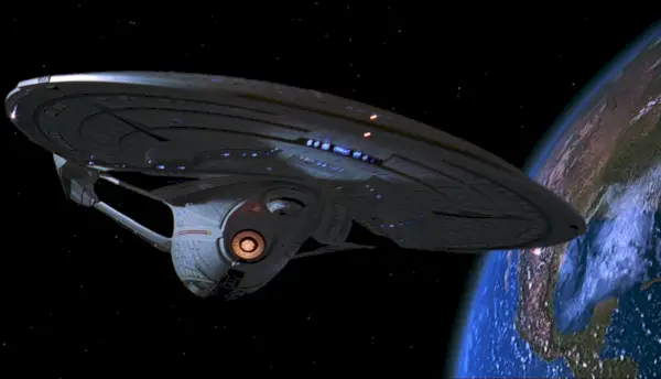 USS Enterprise NCC-1701-E svæver nær Jorden