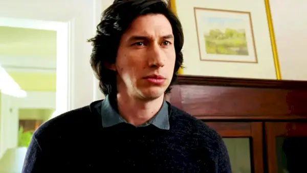 Adam Driver jako Charlie Barber v Marriage Story