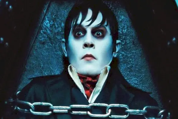 Johnny Depp som Barnabas Collins i