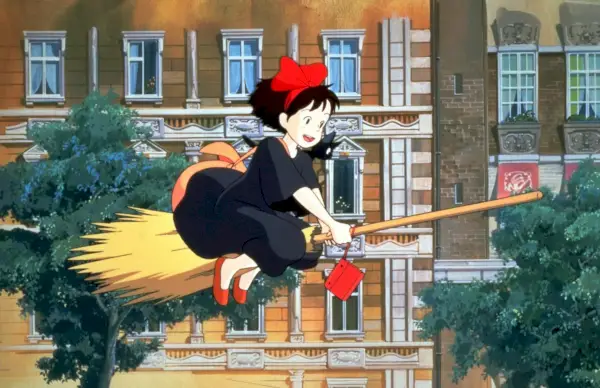 Kiki (dublado por Minami Takayama/Kirsten Dunst) em Kiki