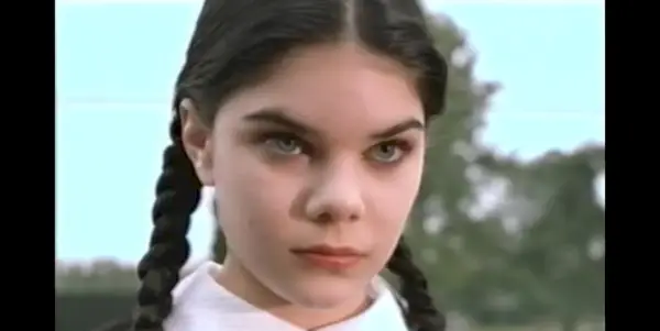 Nicole Fugere als Wednesday Addams in Addams Family Reunion