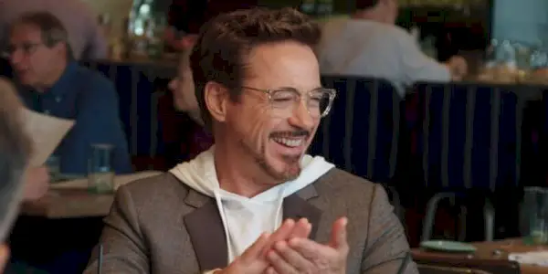 Kokken viser alle kjendiser Robert Downey Jr