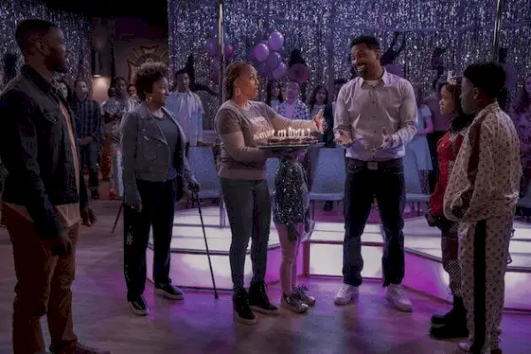 La sitcom Netflix The Upshaws arrive sur Netflix en mai 2021 Fête d'anniversaire de la famille Upshaw