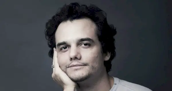 Wagner Moura(Pablo Escobar, Narcos)가 새로운 Reddit AMA에서 모든 것을 공개합니다.