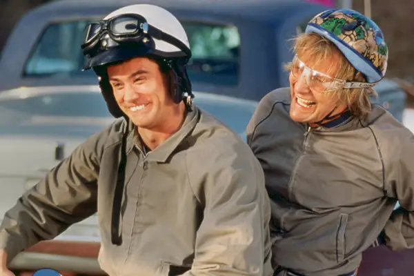 12 upeaa elokuvaa, jotka lähtevät Netflixistä huhtikuun 2024 lopussa Dumb And Dumber.webp