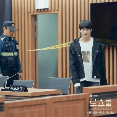 Netflix K Drama Law School Seizoen 1 Plotcasttrailer en Netflix-releasedatum Kim Bum