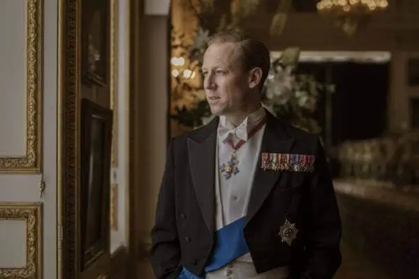 La Couronne Saison 3 Tobias Menzies