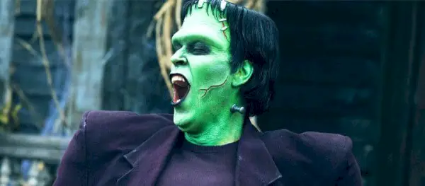 Munsters'ın Netflix Cadılar Bayramı 2022'deki Yeni Dehşetleri