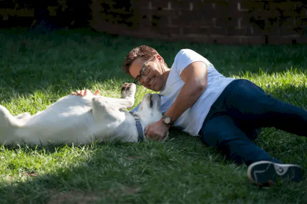 Film Netflix Dog Gone pojawi się w serwisie Netflix w styczniu 2023 r. Rob Lowe