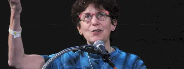 Rachel Talalay Průvodce chůvami Netflix k lovu monster