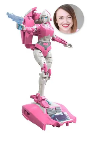 Guerre des transformateurs pour Cybertron Arcee Sophia Isabella