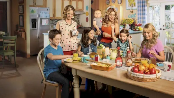 Netflix Original Fuller House sesong 1 anmeldelse