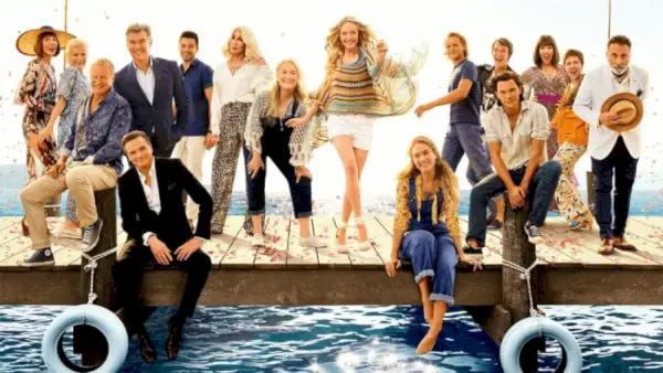 Mamma Mia Here We Go Again 2020년 12월 Netflix 영국을 떠남