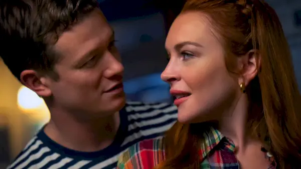 Recenzia filmu „Irish Wish“ Netflix: Nevýrazná rýchlosť v oživení statusu superstar Lindsay Lohan