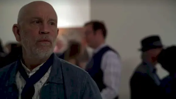 Sega circolare di velluto di John Malkovich Piers