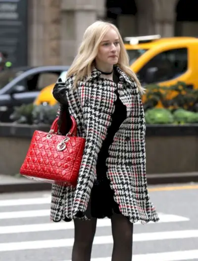 Julia Garner oppfinner Anna Getty Images 2