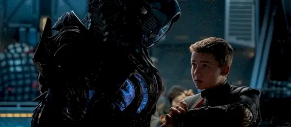 Lost In Space 3. Sezon Netflix Orijinalleri Aralık 2021