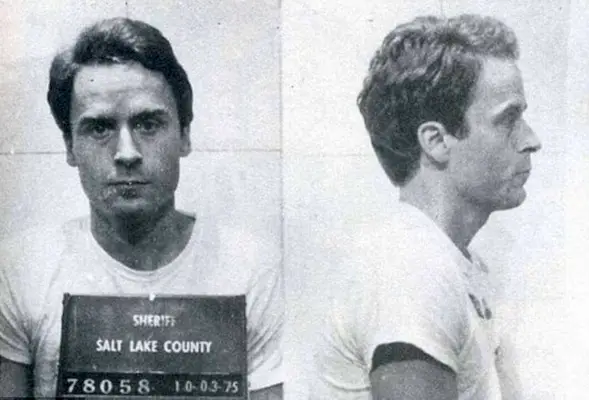 Foto segnaletica di Ted Bundy