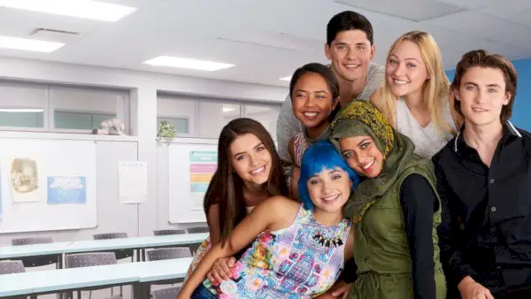 Degrassi seuraava luokka pysyy Netflixissä herätyksestä huolimatta