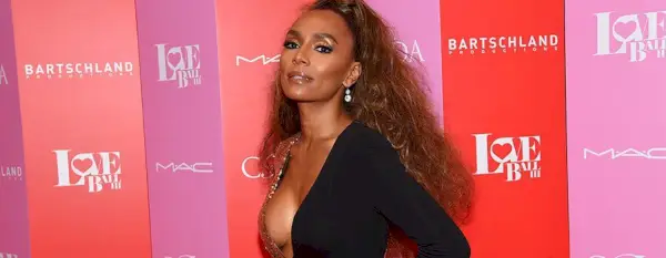 Janet Mock Netflix piedāvājums