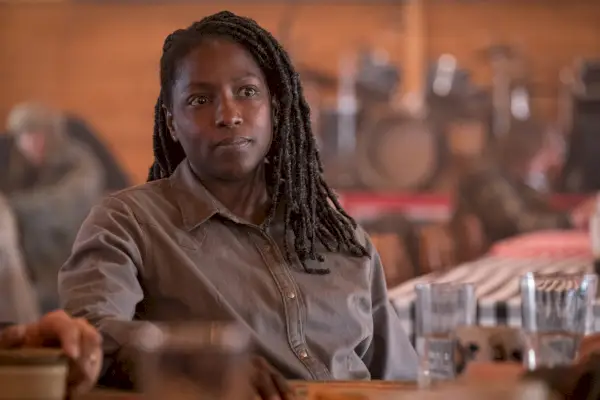 Rutina Wesley kao Maria Miller u filmu Posljednji od nas