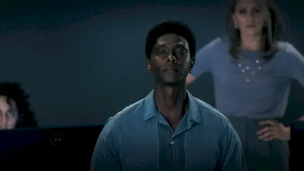 Edi Gathegi dans Pour toute l'humanité.