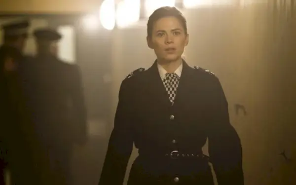 Hayley Atwell v Life of Crime