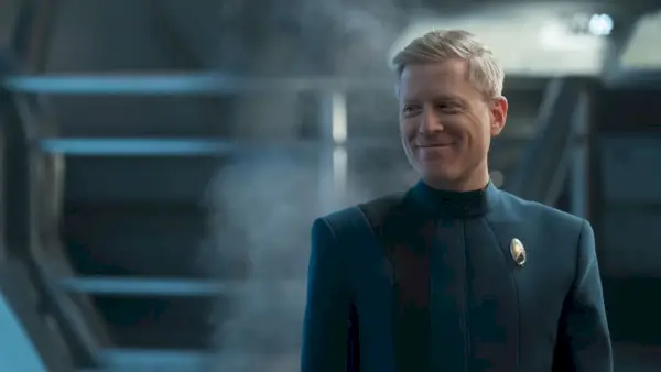 Anthony Rapp, Star Trek Discovery'nin 5. sezonunda Komutan Paul Stamets rolünde