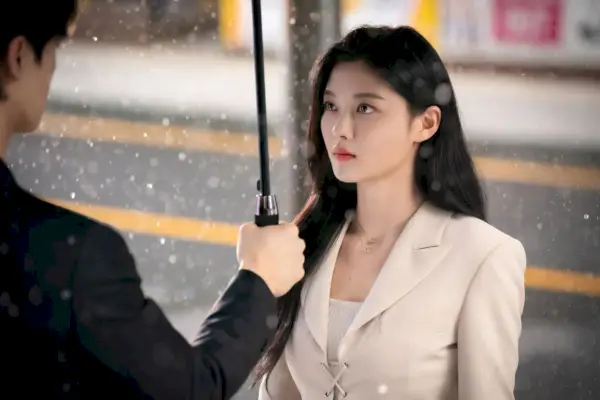 Kim Yoo-jung som Do-hee i My Demon (Netflix)