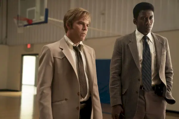 「True Detective」全シーズンをワーストからベストにランク付け